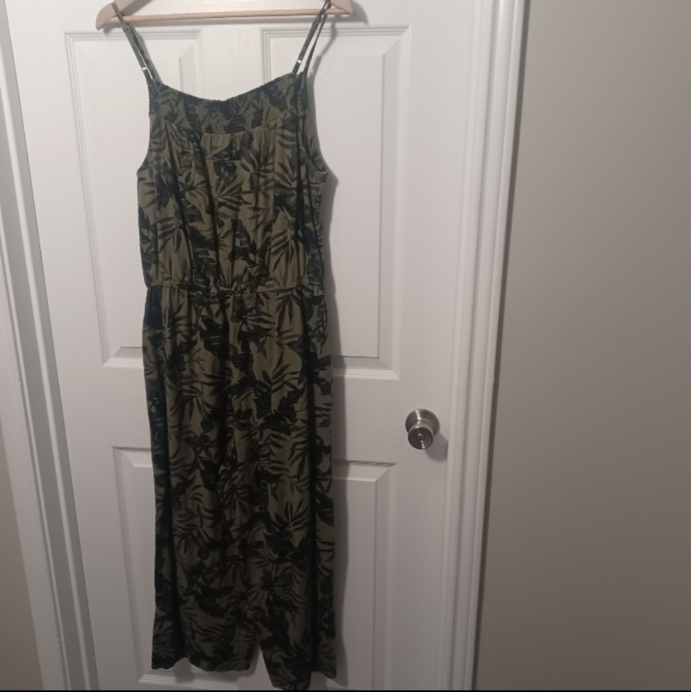 Old Navy waist defined linen blend Jumpsuit camotanical print M - Picture 5 of 5